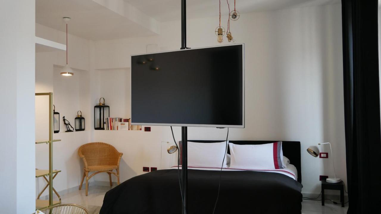 An Deluxe Suites อังโกนา ภายนอก รูปภาพ