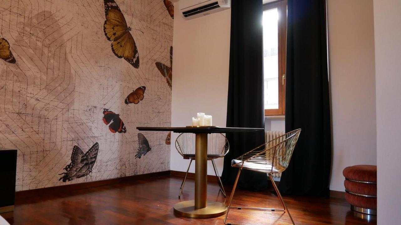 An Deluxe Suites อังโกนา ภายนอก รูปภาพ